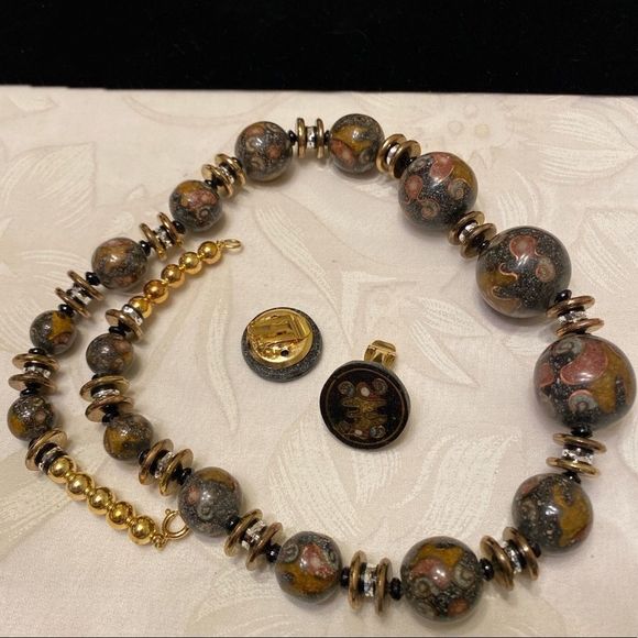 Vintage 80’s Dara Michelle Beaded Necklace Set - Picture 6 of 8